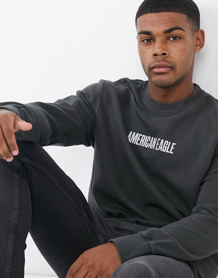American Eagle – Mörkgrå sweatshirt med reflexlogga