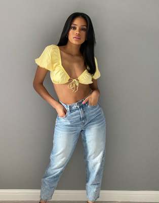 american eagle relaxed mom jeans