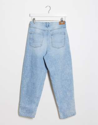 american eagle relaxed mom jeans