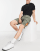 Thumbnail 3 van 4
