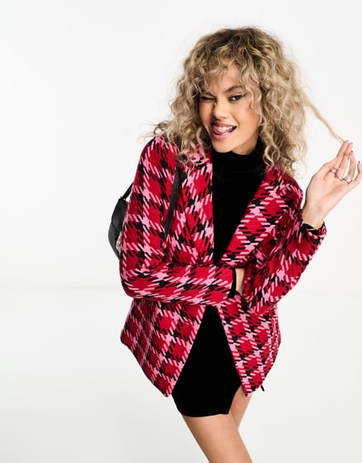 Americana a cuadros rosas con doble botonadura de bouclé de Heartbreak