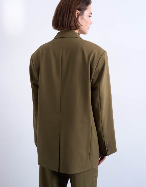 Americana de esmoquin caqui con doble botonadura y 6 botones de Topshop, 4 de 4