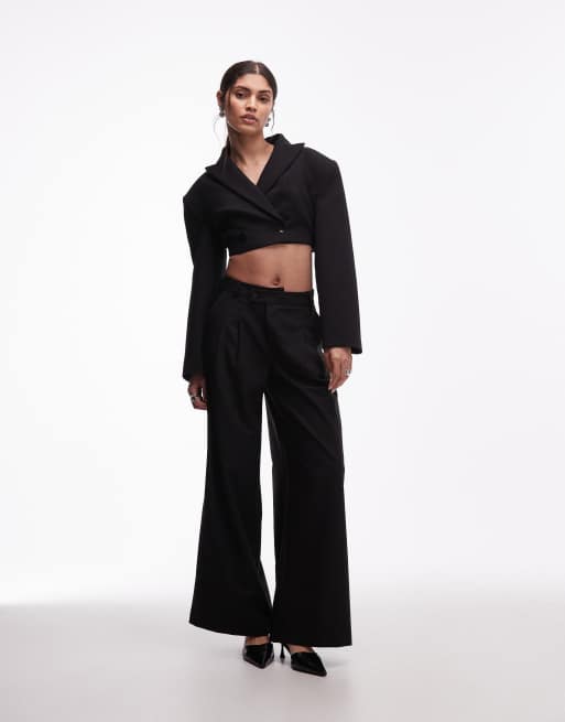 Americana de esmoquin corta negra de corte cuadrado con doble botonadura de ASOS DESIGN, 3 de 4