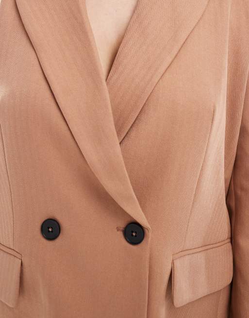 Americana de sastre color moca con patrón de espiga de Vero Moda Curve (parte de un conjunto), 3 de 4
