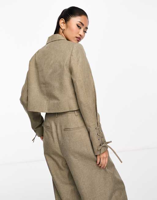 Americana de sastre corta caqui jaspeado de Miss Selfridge, 2 de 4