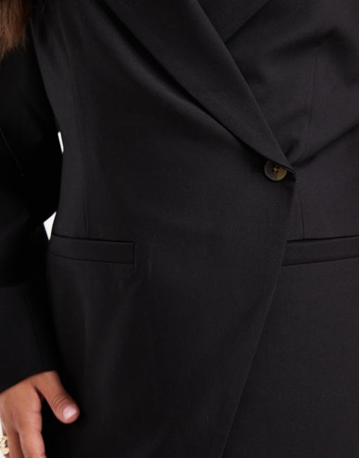 Americana de sastre negra con cintura entallada de ASOS DESIGN Curve, 3 de 4