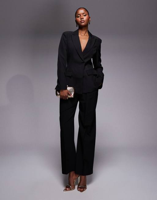 Americana de sastre negra con cintura entallada exclusiva de Kaiia, 2 de 4