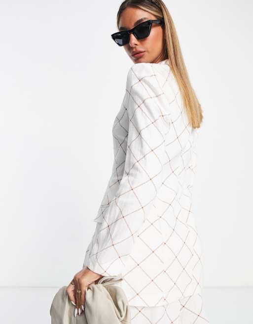 Americana de traje color crema con estampado de cuadrícula de lino de ASOS DESIGN, 3 de 4