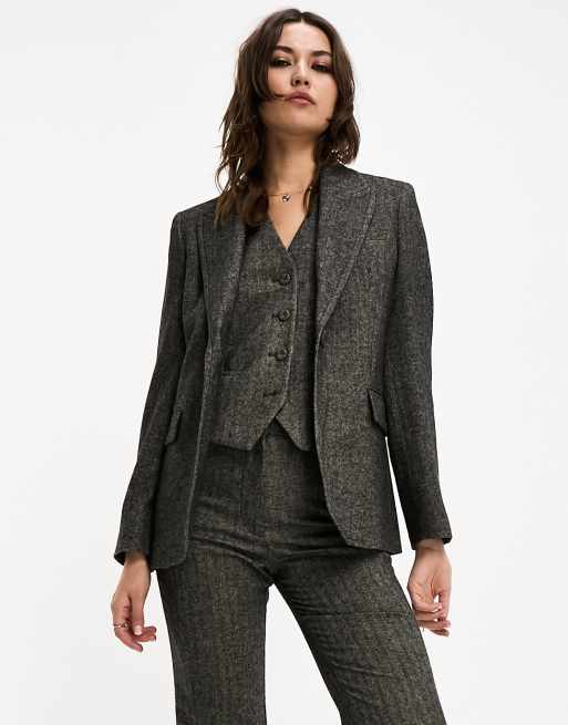 Americana gris de tejido de espiguilla de lana de Mango