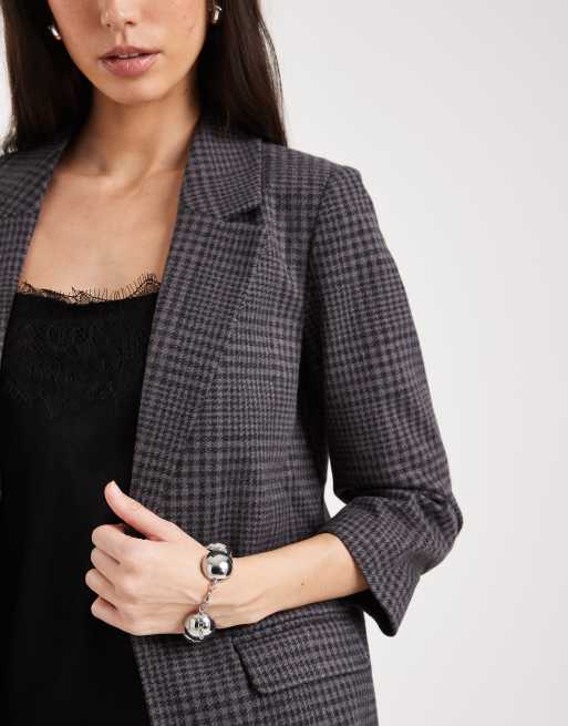 Americana gris oscuro jaspeado extragrande con mangas fruncidas de tejido texturizado de Vero Moda, 3 de 4