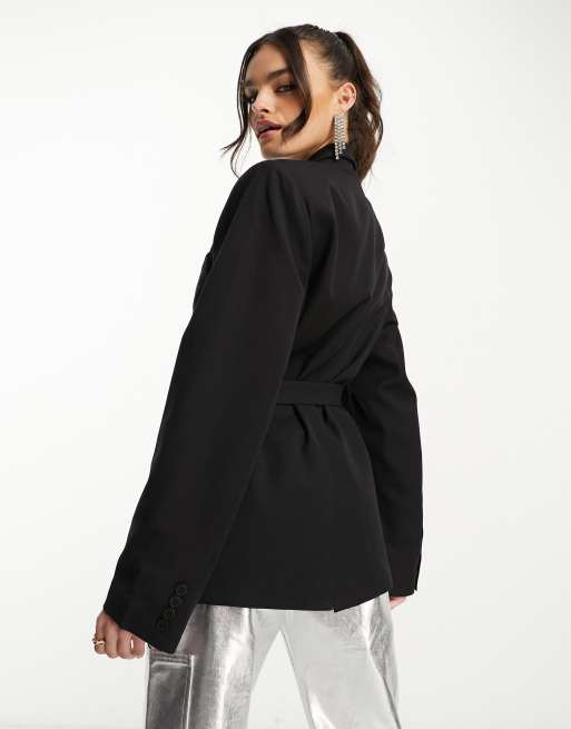 Americana negra con lazada en la parte delantera de NA-KD x Lovisa Barkman , 2 de 4