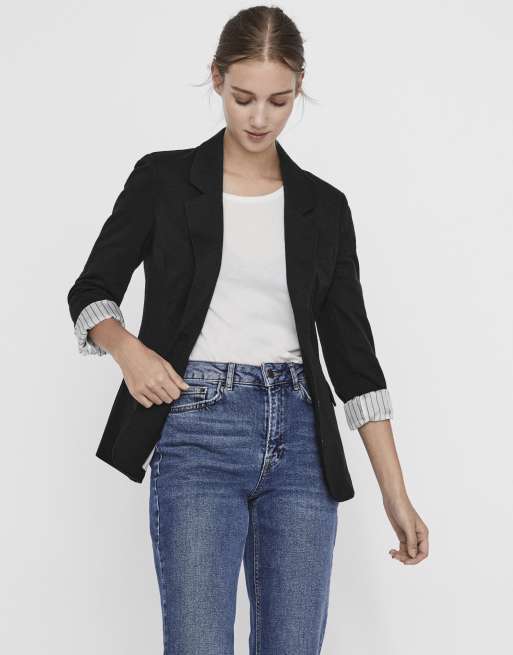 Americana negra de Vero Moda