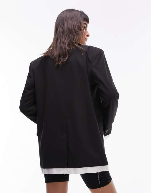 Americana negra extragrande con detalle de camisa deconstruida de Topshop, 4 de 4