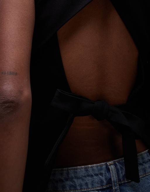 Americana negra sin mangas con la espalda al aire de Topshop, 3 de 4