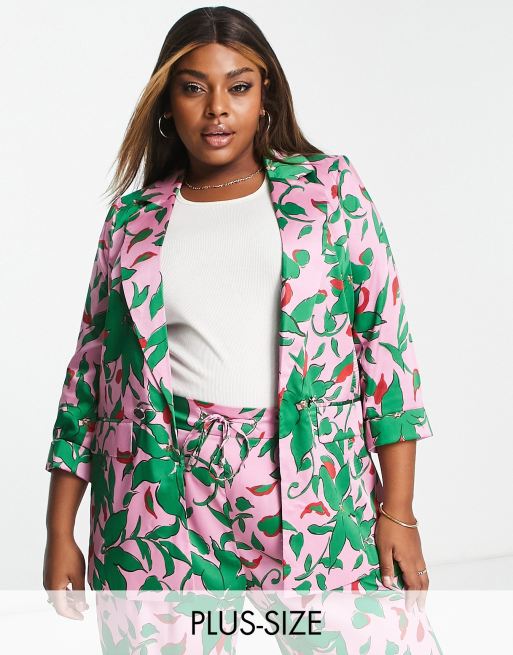 Americana rosa con estampado floral de River Island Plus (parte de un conjunto)