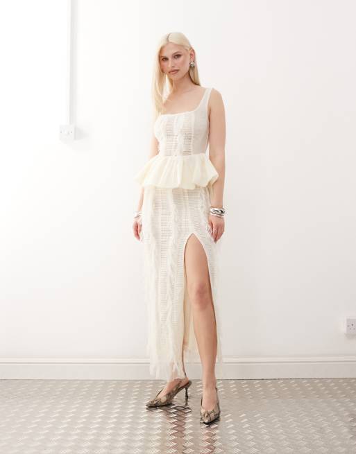 Amy Lynn – Calla – Elfenbensvit topp i peplum-modell med textur, del av set, 4 av 4