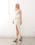 [Amy Lynn] Amy Lynn Calla textured side split maxi skirt in ivory (part of a set)-White 6 IVORY
