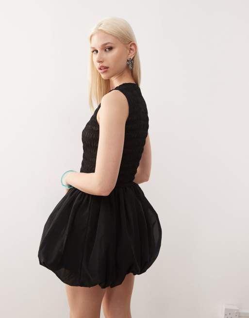 Amy Lynn Eleanor sleeveless puffball mini dress in black, 2 of 4