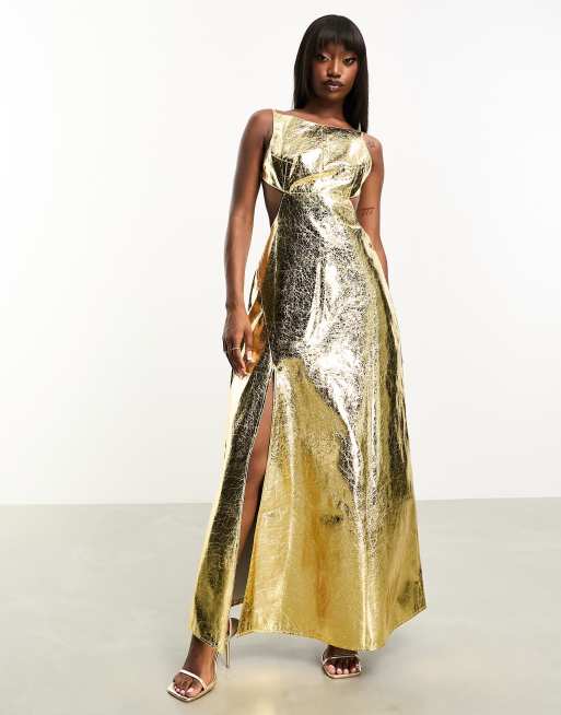 Amy Lynn – Lupe – Strukturierte Maxikleid in Gold-Metallic mit Rückenausschnitt