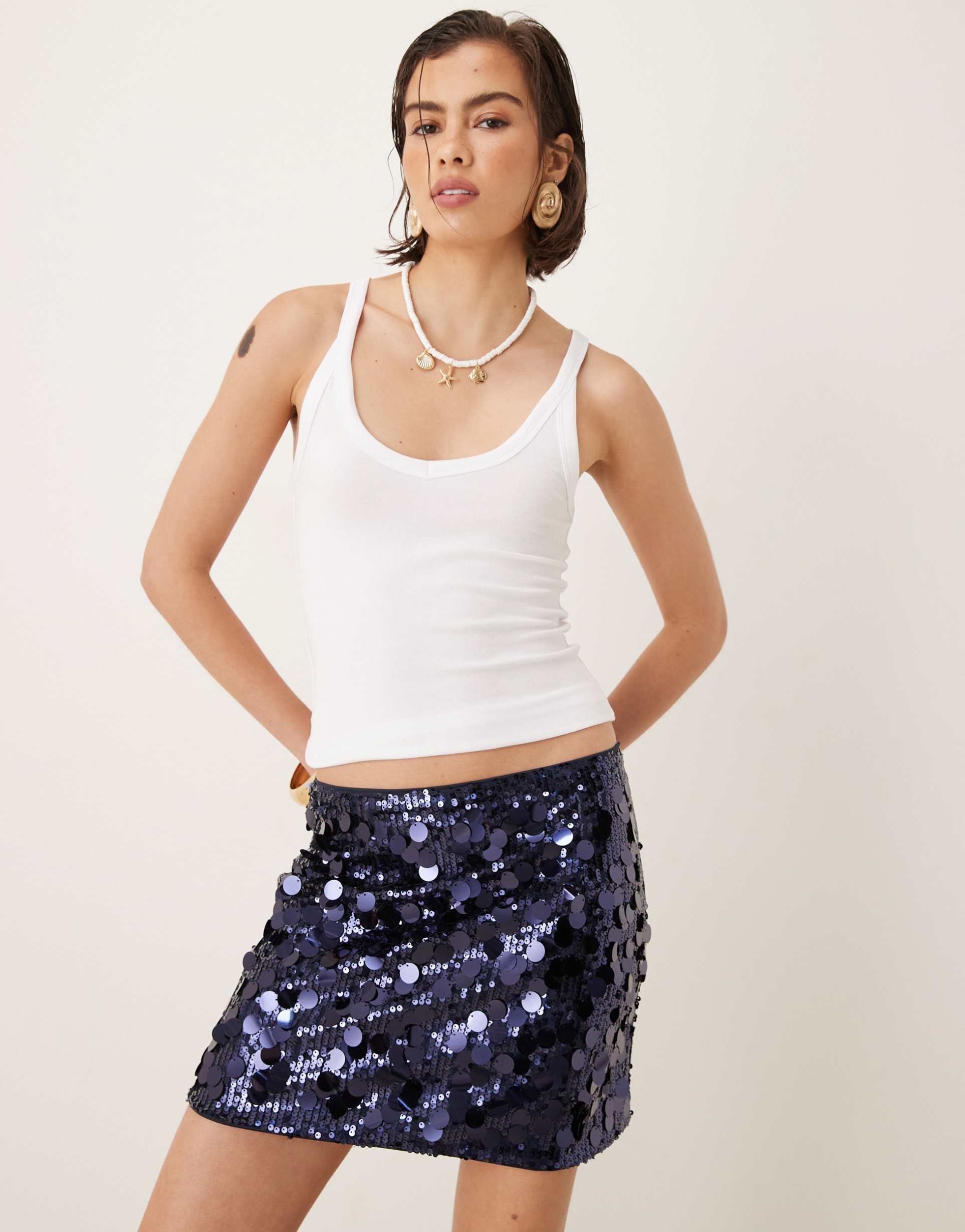 amy lynn milena ultra mini skirt in navy disc sequin