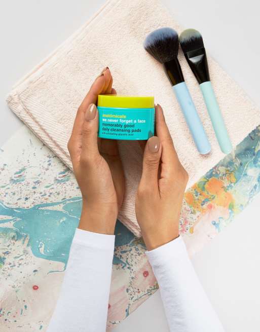 Anatomicals We Never Forget A Face – Glycolic – Gesichtsreinigungstücher x 60 Tücher, 4 von 4