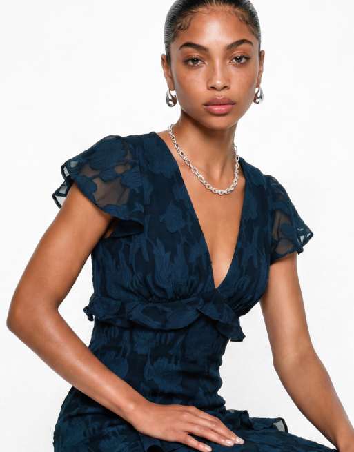Anaya Floral burnout v neck ruffle midi dress in navy, 3 of 6