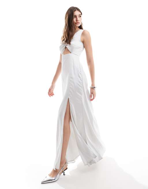 Anaya - L'invitée - Robe longue en satin à découpe - Gris argenté