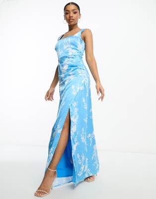 Anaya - Maxikleid aus Satin in Blau mit eckigem Ausschnitt, Wickelrock und Blumenprint