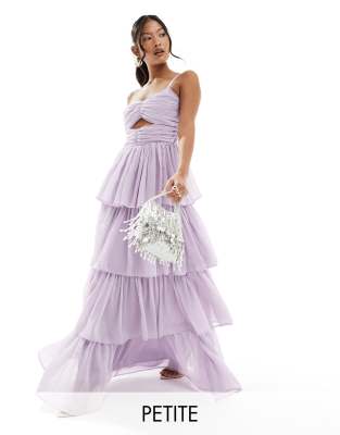 Anaya Petite - Bridesmaids - Gestuftes Maxikleid in Lavendel mit Zierausschnitt-Lila