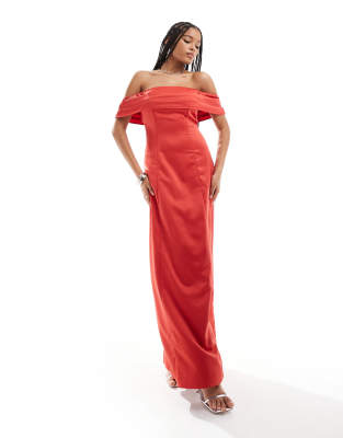 Anaya - Satin-Maxikleid in Rot mit Carmen-Ausschnitt