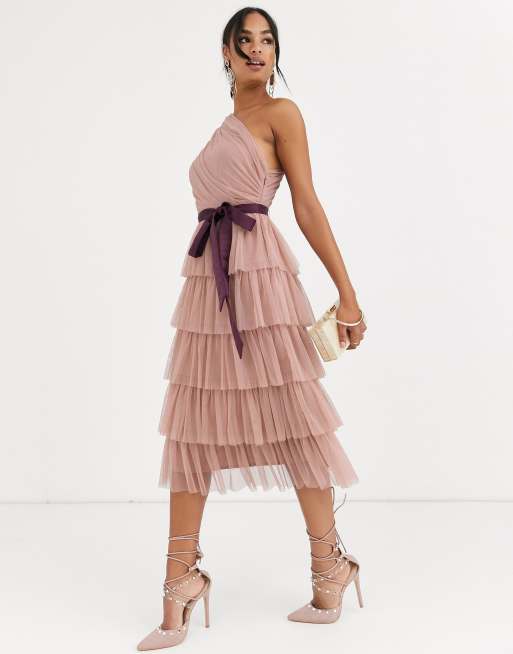 anaya with love one shoulder