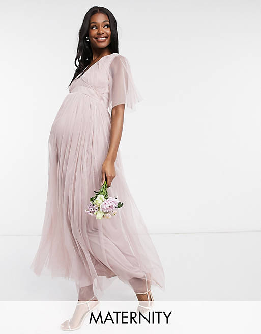 Anaya With Love Maternity - Lange bruidsmeisjesjurk van tule met fladdermouwen in roze
