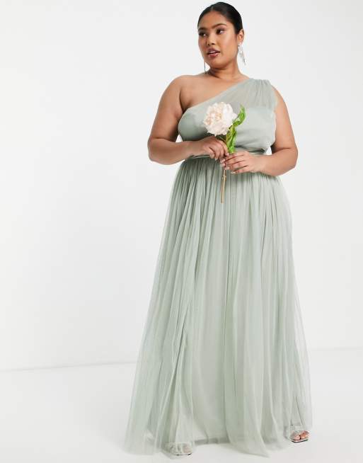 Sage green clearance tulle bridesmaid dress