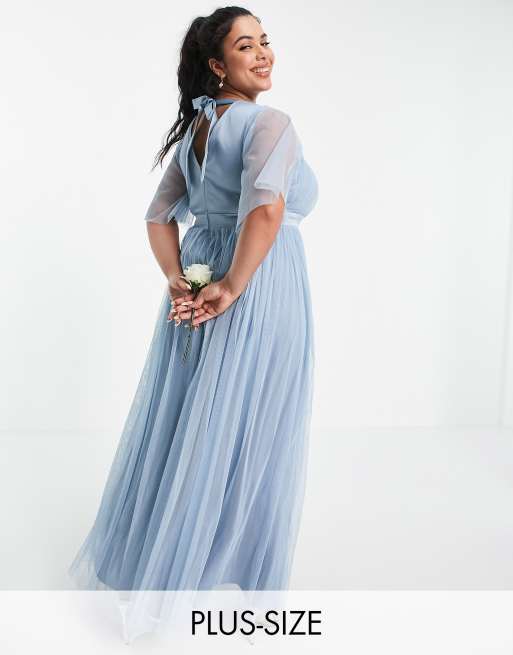 Anaya With Love - Plus - Bruidsmeisjes - Tule maxi jurk met fladdermouwen in zachtblauw