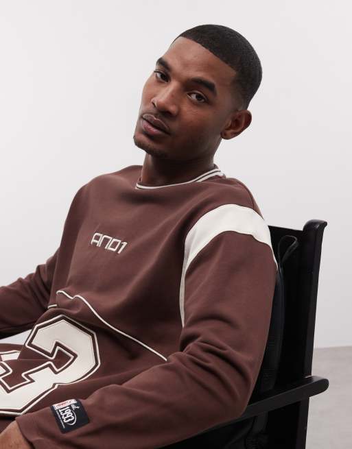 AND1 – Chokladbrun sweatshirt med 93-panellogga, 5 av 5