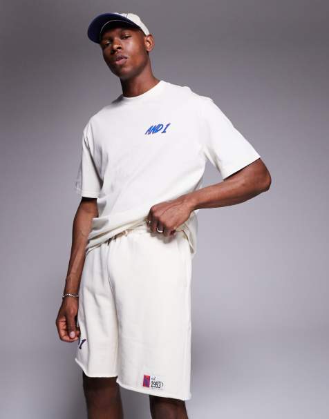 AND1 - Cremehvide oversized jerseyshorts med logodetalje - view 1