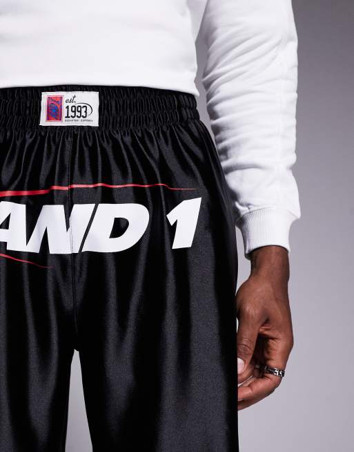 AND1 - Sorte oversized longline-sportsshorts med print, 2 af 5