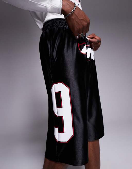AND1 - Sorte oversized longline-sportsshorts med print, 3 af 5