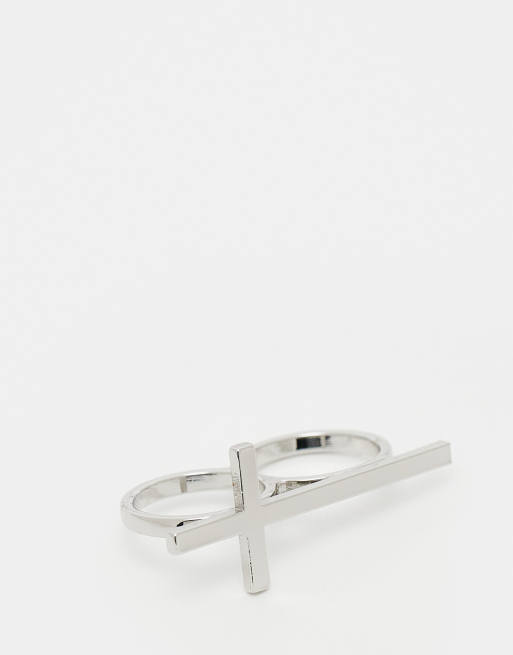 Anillo doble plateado unisex con diseño de cruz de Reclaimed Vintage