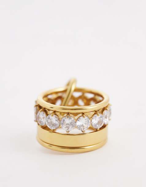 Anillo dorado apilable con detalle de mosquetón de acero inoxidable exclusivo de Kaiia - view 1