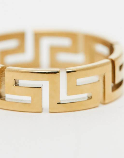 Anillo dorado con diseño de grecas de acero inoxidable resistente al agua de ASOS DESIGN, 4 de 4