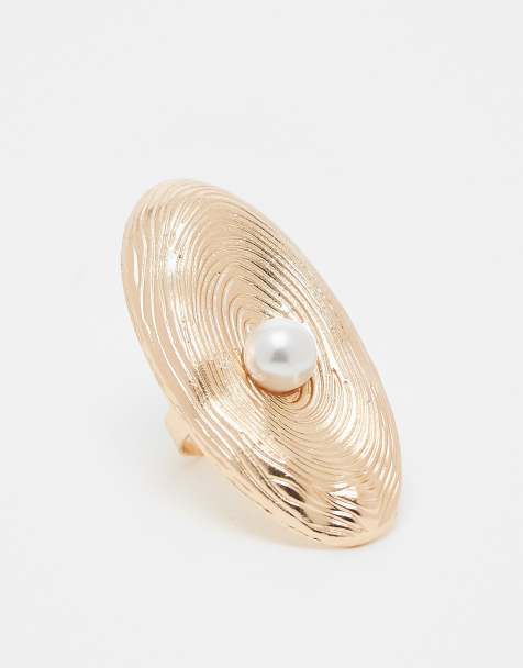 Anillo dorado ovalado con detalle de perla exclusivo de Kaiia - view 1