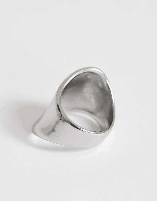 Anillo plateado asimétrico de acero inoxidable resistente al agua Remi de Topshop, 3 de 3