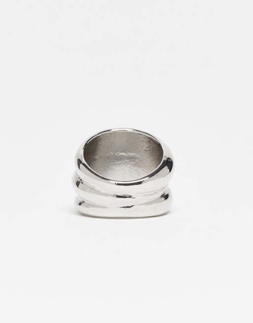 Anillo plateado grueso con diseño en relieve de DesignB London, 3 de 3