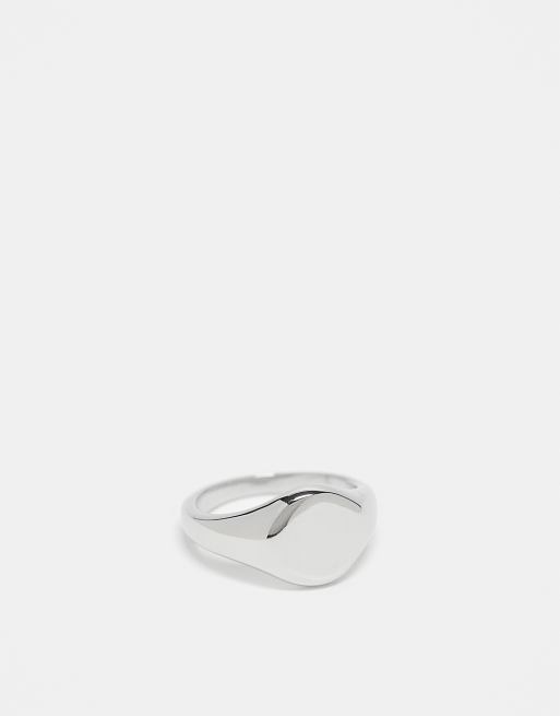 Anillo plateado tipo sello con diseño de acero inoxidable de Lost Souls