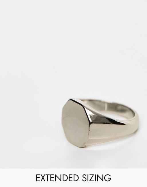 Anillo plateado tipo sello con diseño octogonal de ASOS DESIGN
