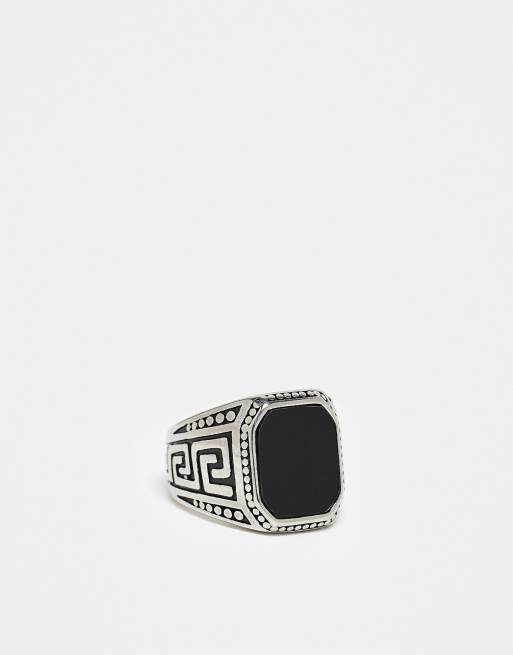 Anillo tipo sello de acero inoxidable resistente al agua con piedra acrílica negra de ASOS DESIGN