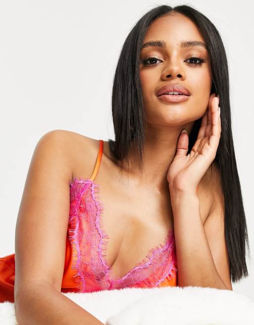 Ann Summers – Cerise – Orange set med spetskanter i satin med linne och shorts, 4 av 4