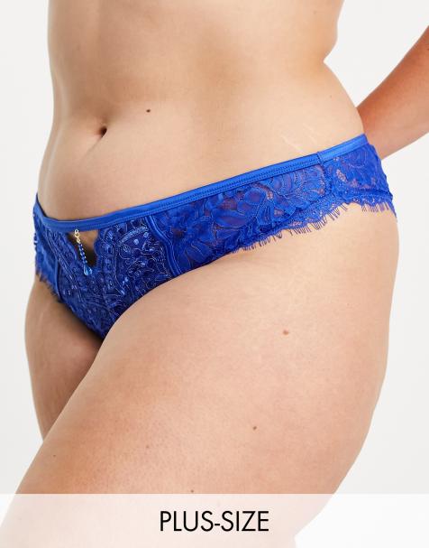 Ann Summers Curve - Fiercely Sexy - Brasilianske briefs med broderede blonder og pailletudsmykning i koboltblå - view 1