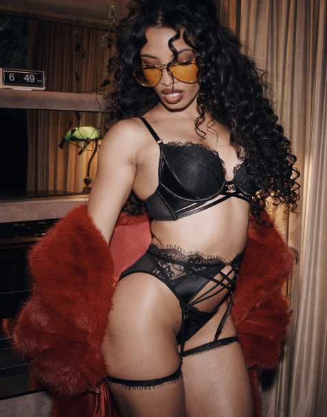 Ann Summers Dark fantasy lace suspender belt in black - view 1